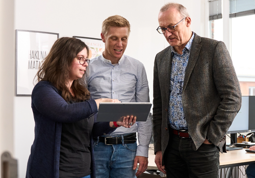 Das Team von strg Kiel bei der Arbeit.